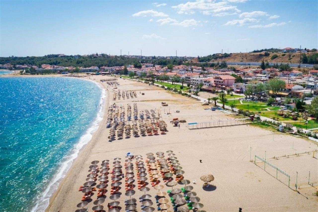 Villa Irina, Nea Potidea Kassandra Beach ภายนอก รูปภาพ