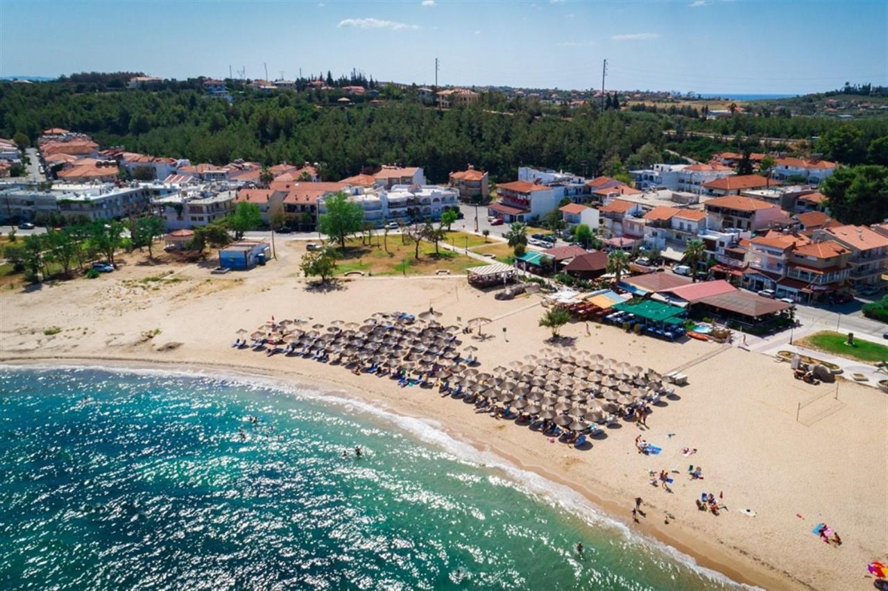 Villa Irina, Nea Potidea Kassandra Beach ภายนอก รูปภาพ